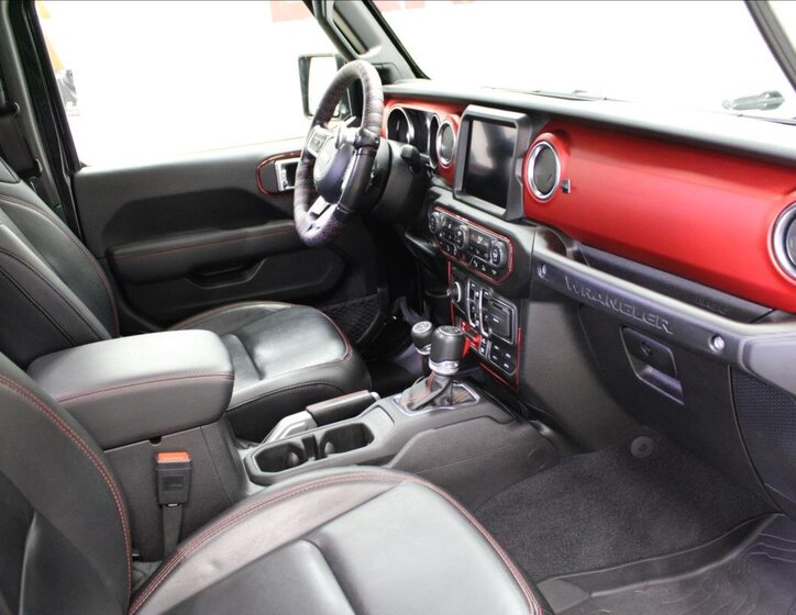 Jeep Wrangler Ostatní 2,0 l 200 kw