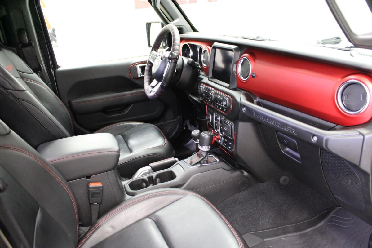 Jeep Wrangler Ostatní 2,0 l 200 kw