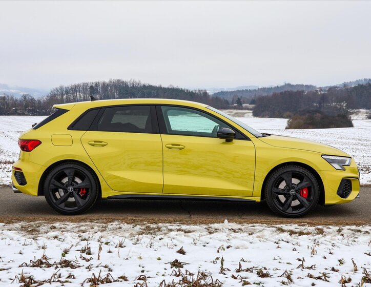 Audi S3 Hatchback 2,0 l 228 kw