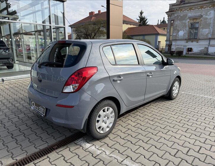 Hyundai i20 Hatchback 1,2 l 62 kw