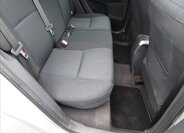 Toyota Auris Hatchback 1,4 l 66 kw