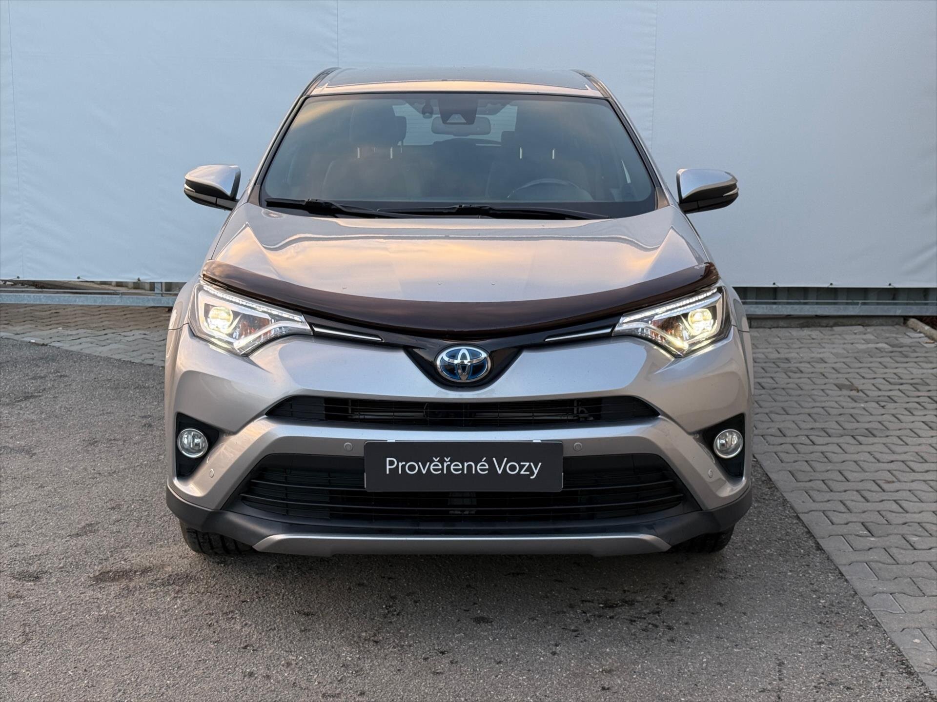 Toyota RAV4 SUV 2,5 l 114 kw