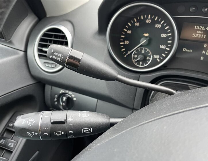 Mercedes-Benz Třídy M SUV 3,5 l 200 kw