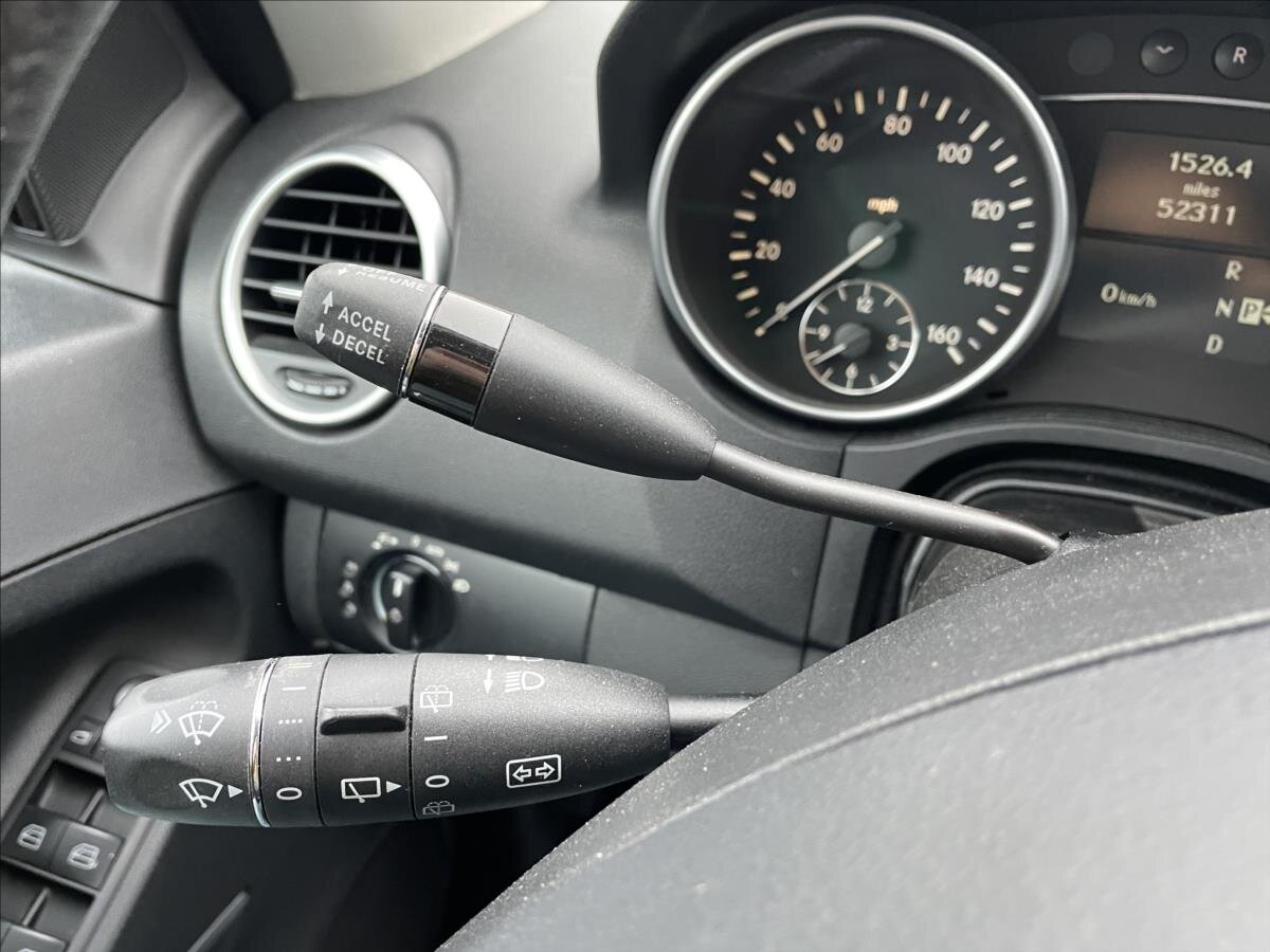 Mercedes-Benz Třídy M SUV 3,5 l 200 kw