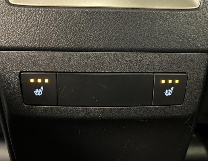 Lexus RX 450h SUV 3,5 l 193 kw