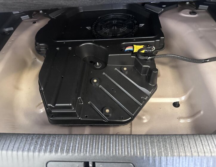 Peugeot 2008 SUV 1,2 l 114 kw