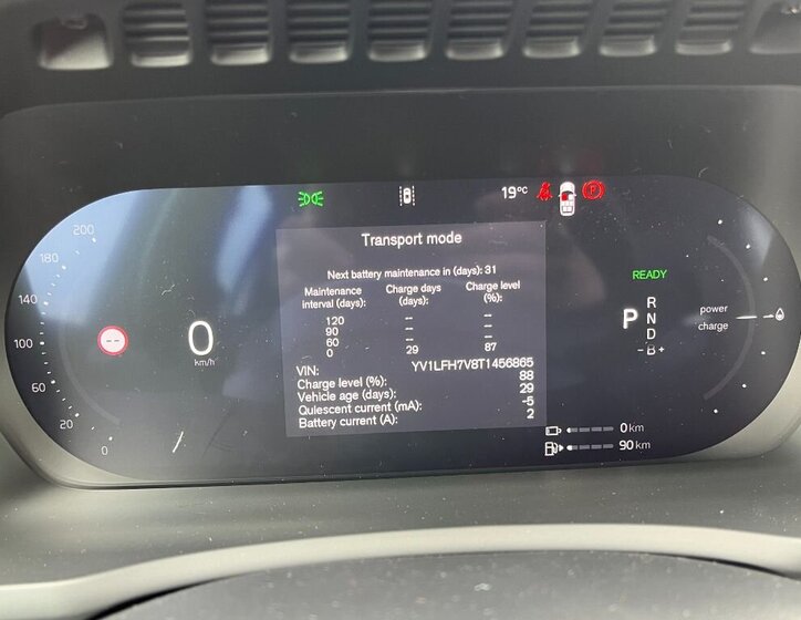 Volvo XC90 SUV 2,0 l 335 kw