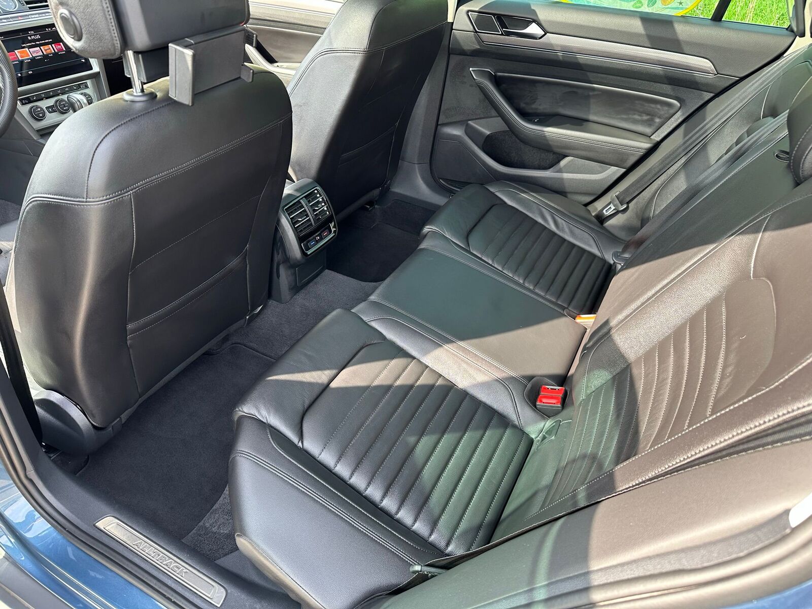 Volkswagen Passat 13