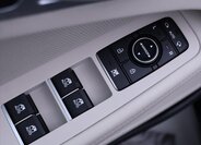 Hyundai Genesis Sedan / Limuzína 3,8 l 232 kw