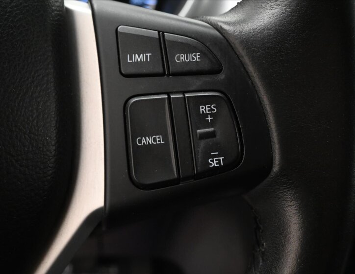 Suzuki Vitara SUV 1,6 l 88 kw