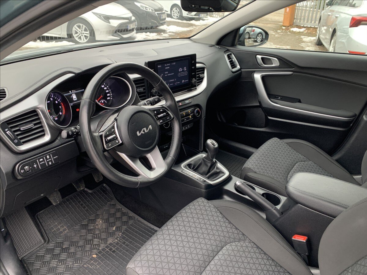 KIA Ceed Hatchback 998,0 73 kw