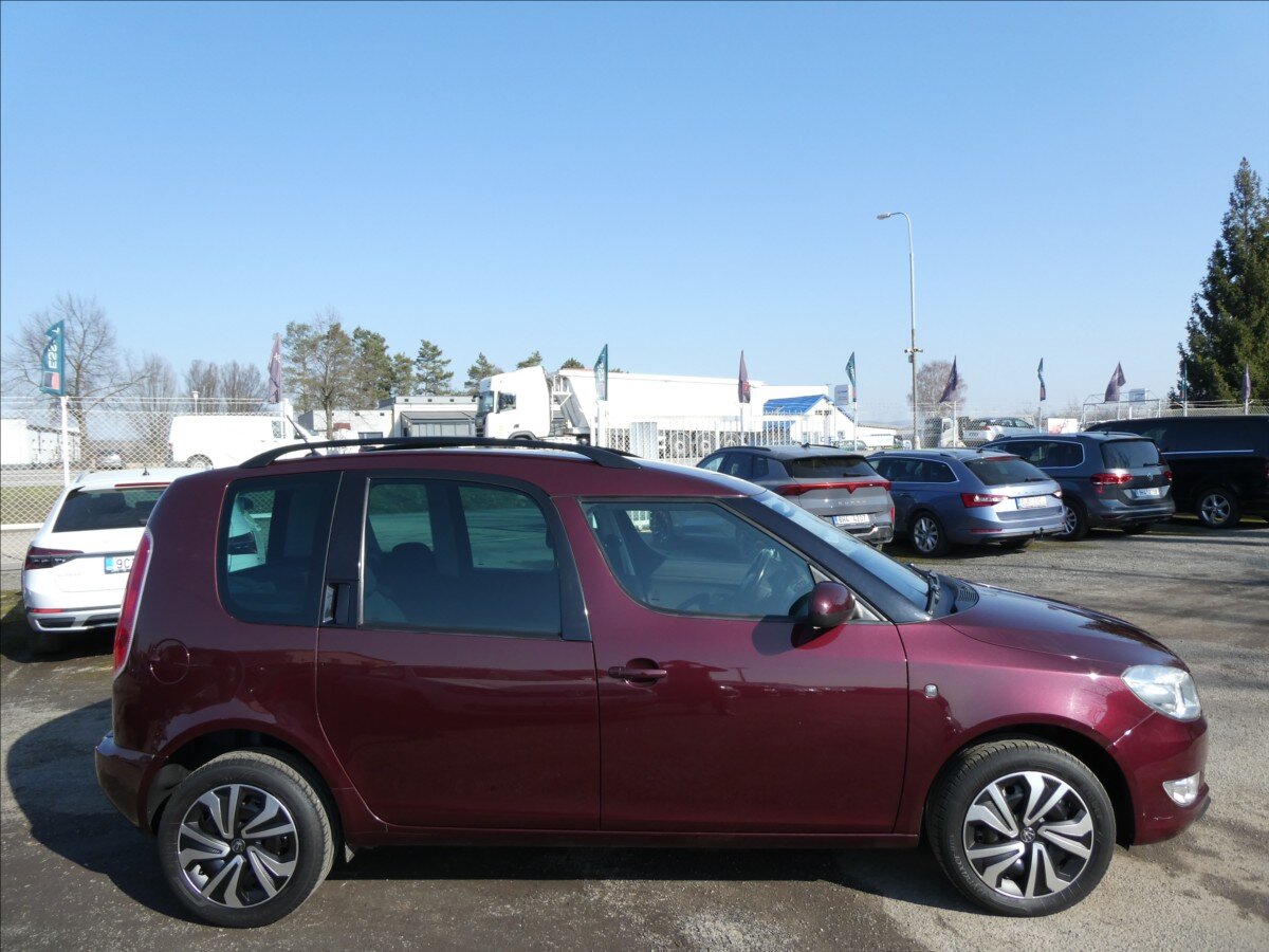 Škoda Roomster Kombi 1,2 l 63 kw
