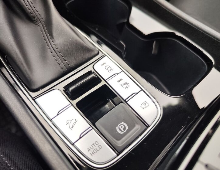 Hyundai Tucson SUV 1,6 l 110 kw