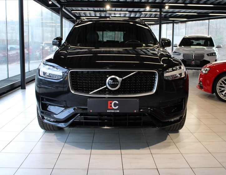 Volvo XC90 SUV / Terénní 2,0 l 173 kw