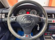 Audi S6 Kombi 4,2 l 220 kw