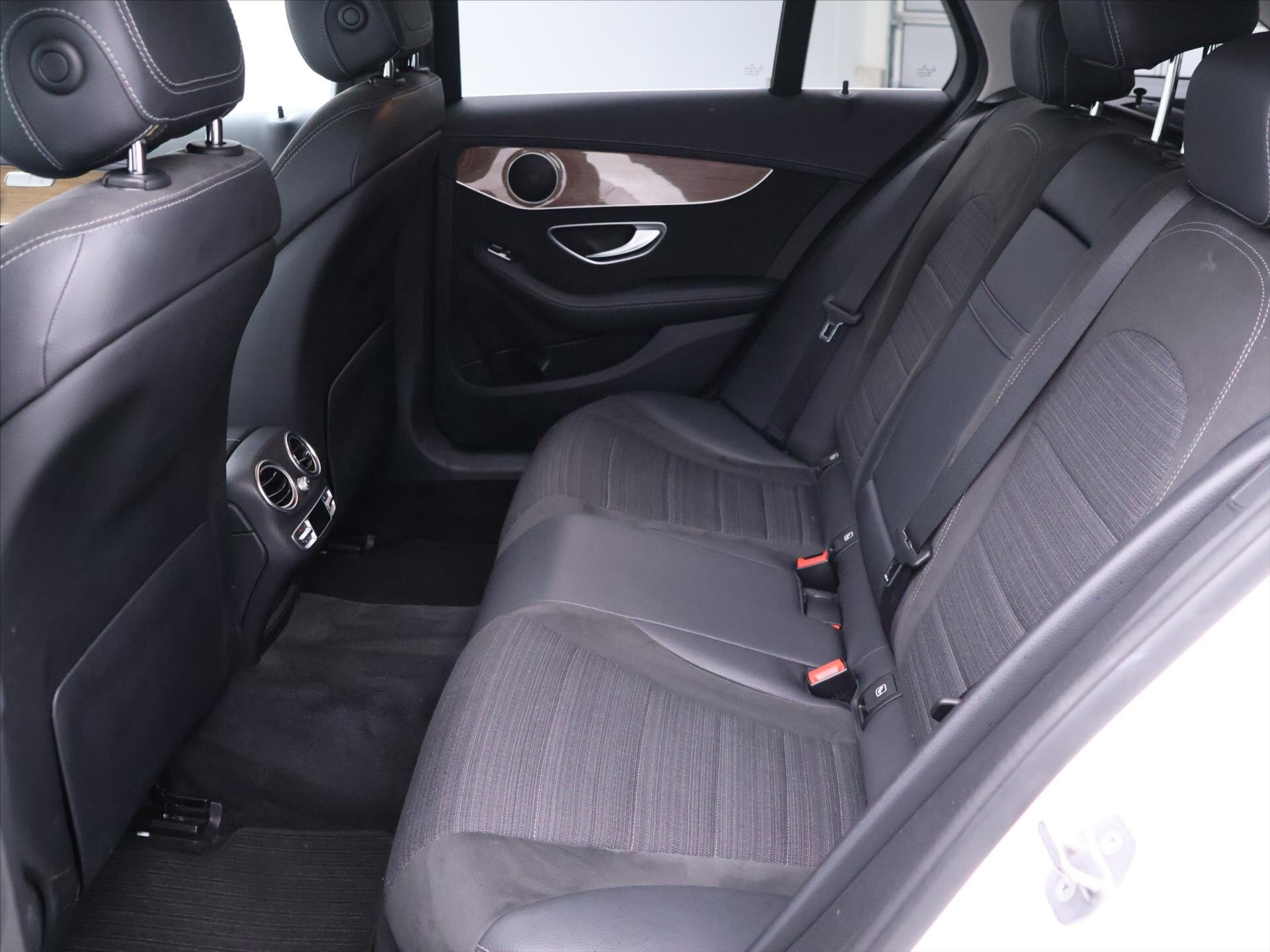 Mercedes-Benz Třídy C Kombi 2,1 l 150 kw