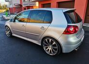 Volkswagen Golf 11
