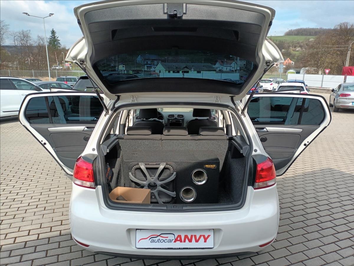 Volkswagen Golf Hatchback 1,4 l 59 kw