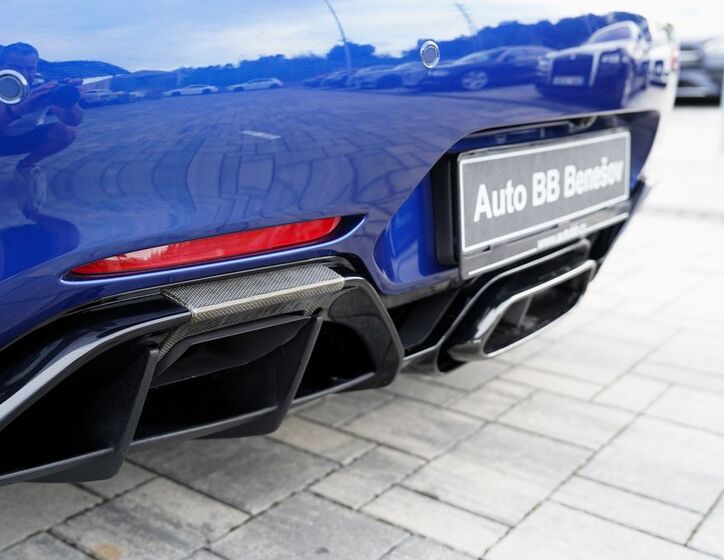 Mercedes-Benz AMG GT 28