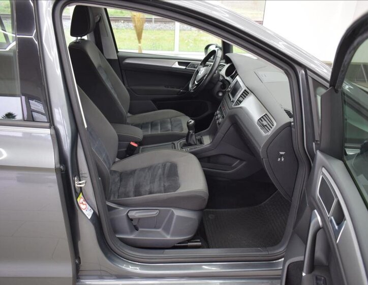 Volkswagen Golf Sportsvan 15