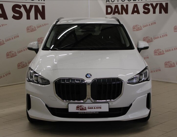 BMW Řada 2 MPV 1,5 l 100 kw