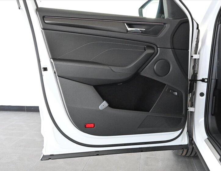 Škoda Kodiaq SUV / Terénní 1,5 l 110 kw