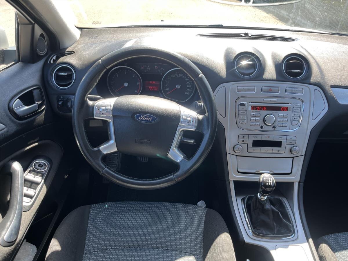 Ford Mondeo Kombi 2,0 l 103 kw
