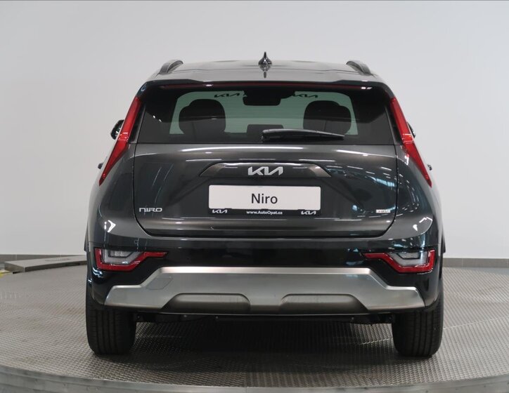 KIA Niro CUV / Crossover 1,6 l 95 kw