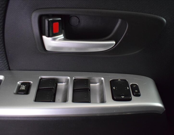 Mazda 5 MPV 2,0 l 107 kw