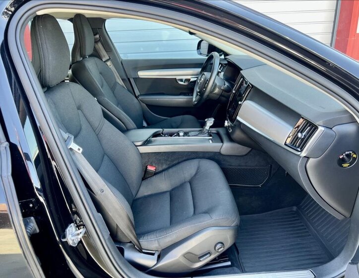 Volvo V90 Kombi 2,0 l 140 kw