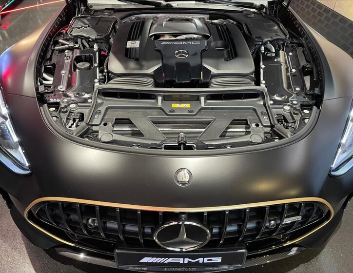 Mercedes-Benz AMG GT Kupé 4,0 l 430 kw