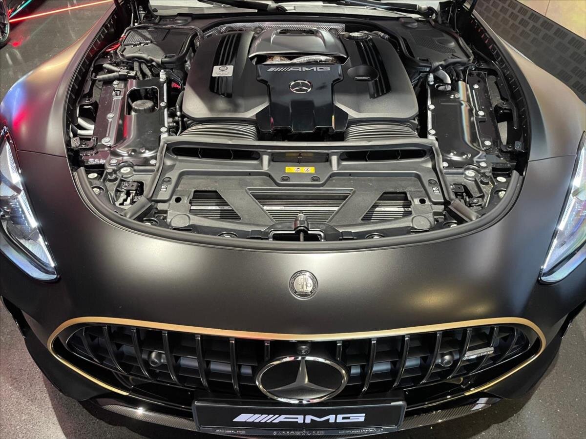 Mercedes-Benz AMG GT Kupé 4,0 l 430 kw