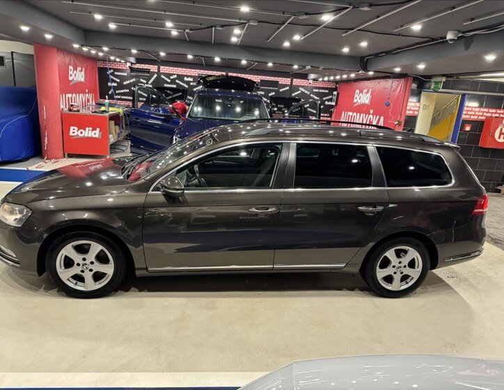 Volkswagen Passat Kombi 2,0 l 103 kw