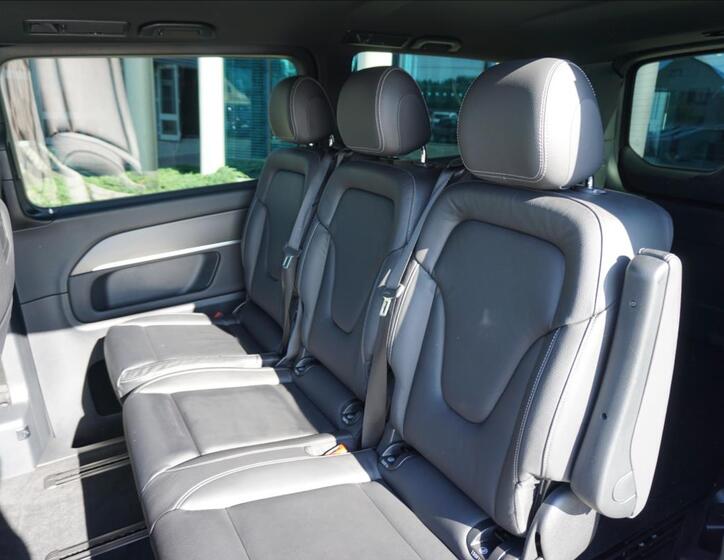 Mercedes-Benz Třídy V 9