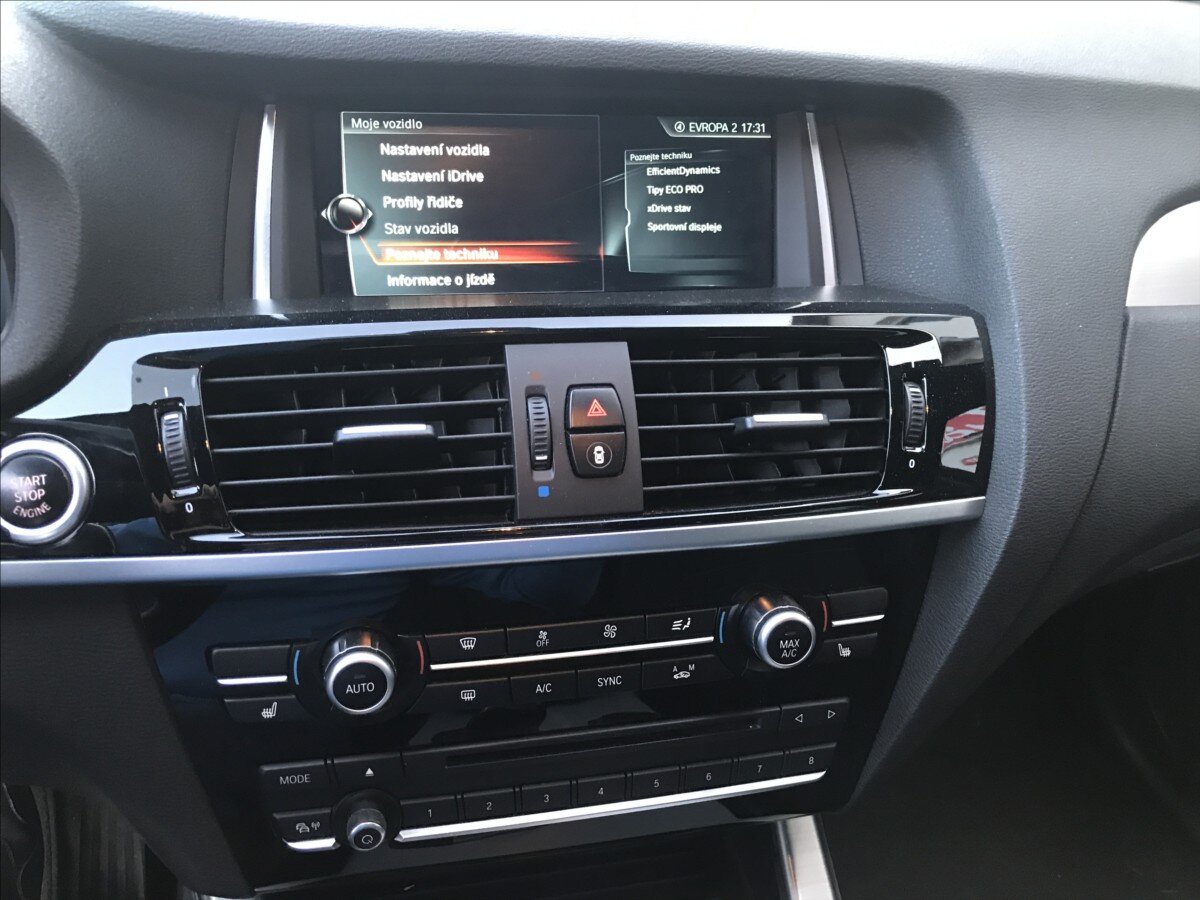 BMW X4 Sedan / Limuzína 2,0 l 140 kw