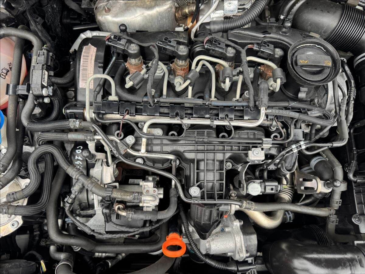 Volkswagen Golf Hatchback 1,6 l 77 kw