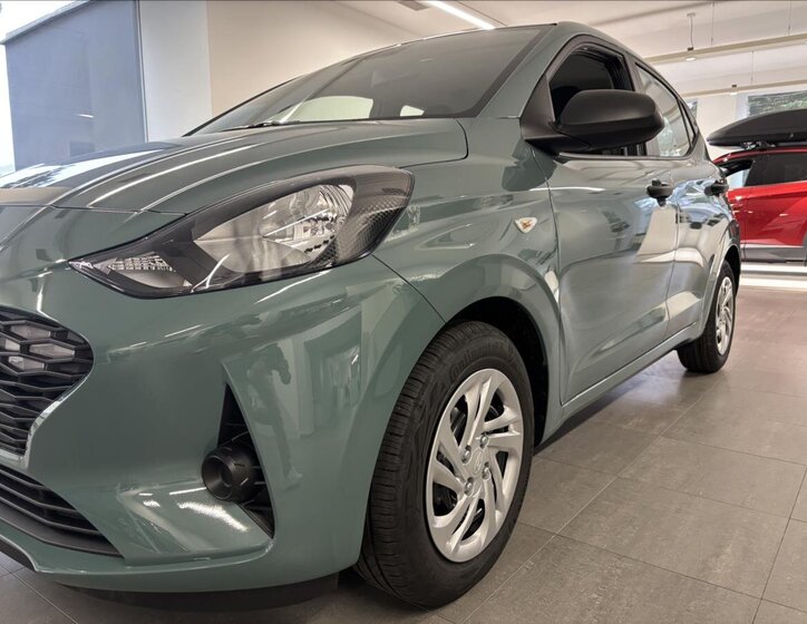 Hyundai i10 Hatchback 998,0 46 kw