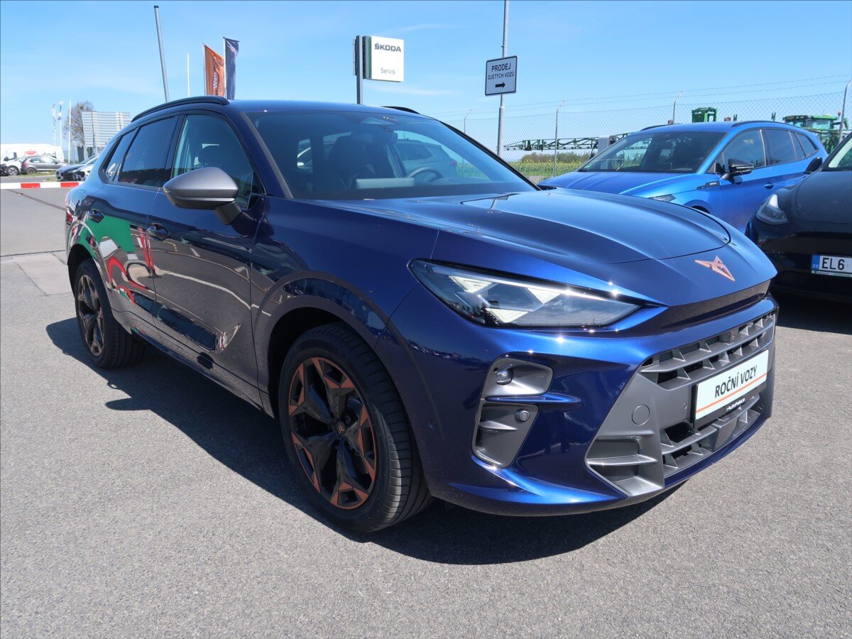 Cupra Terramar SUV / Terénní 2,0 l 195 kw