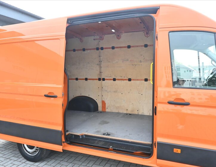 Volkswagen Crafter Skříň 2,0 l 103 kw
