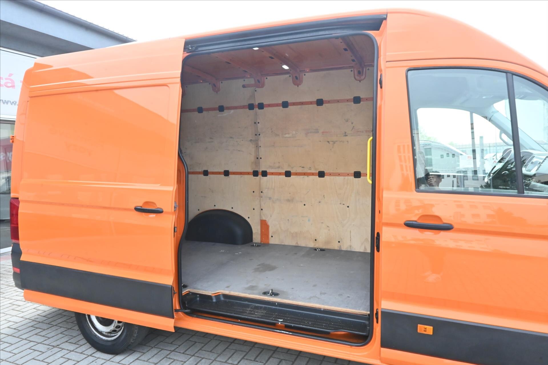 Volkswagen Crafter Skříň 2,0 l 103 kw