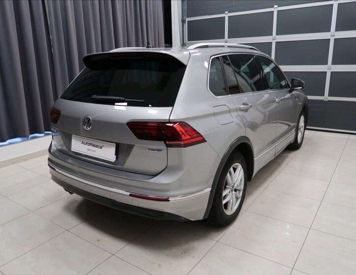 Volkswagen Tiguan SUV 2,0 l 140 kw