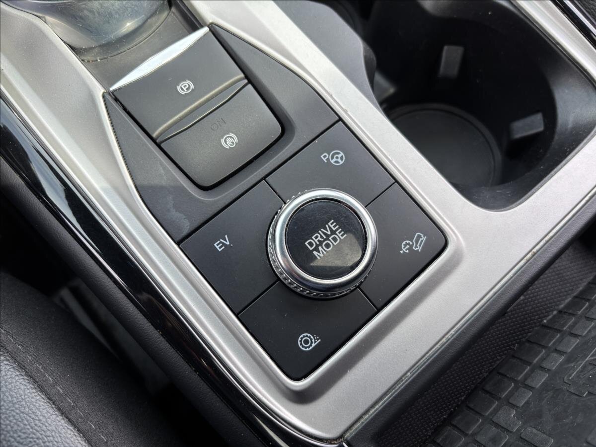 Ford Explorer SUV / Terénní 3,0 l 267 kw