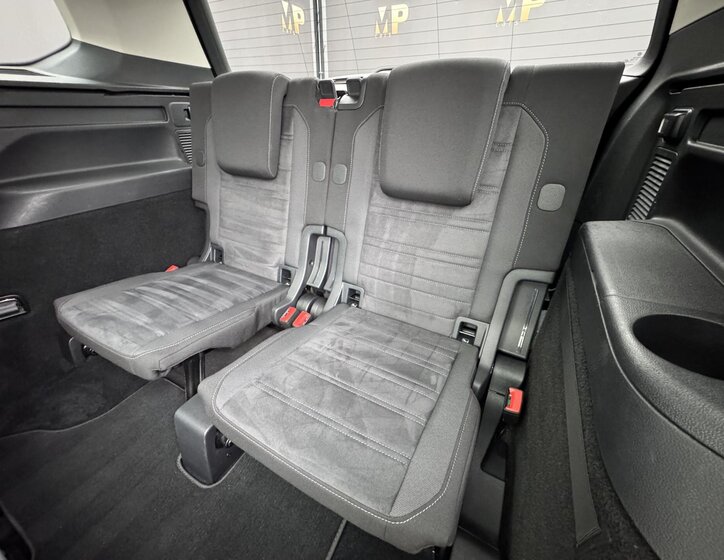 Volkswagen Touran 17