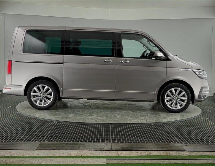 Volkswagen Multivan Kombi 2,0 l 146 kw
