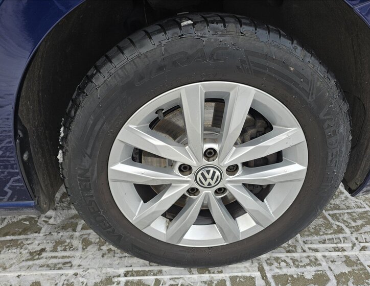 Volkswagen Touran 46