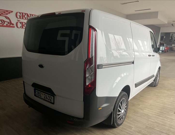 Ford Transit Custom Skříň 2,2 l 74 kw
