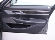 BMW Řada 7 Sedan / Limuzína 4,4 l 330 kw