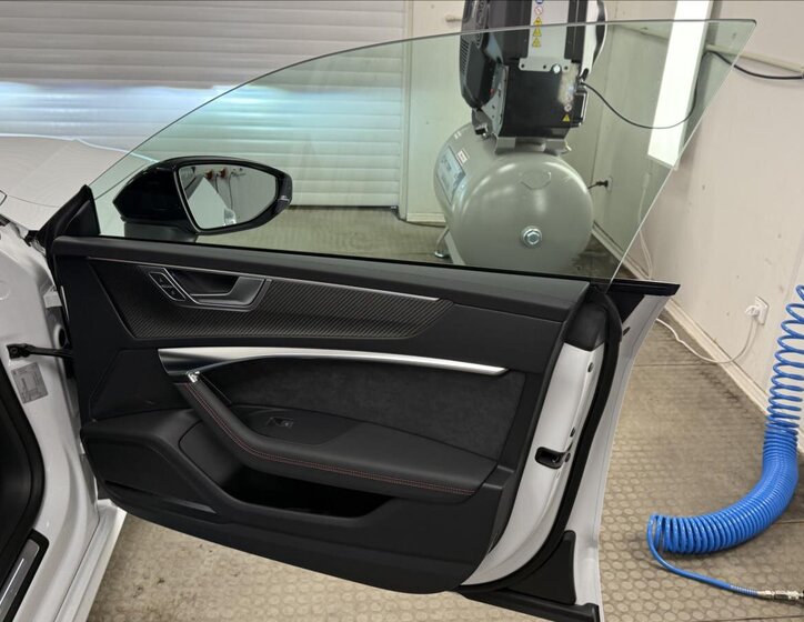 Audi S7 Hatchback 3,0 l 253 kw