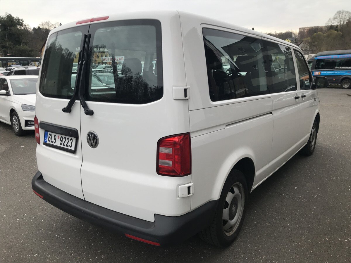 Volkswagen Transporter Kombi 2,0 l 110 kw