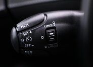 Peugeot 208 Hatchback 1,2 l 74 kw